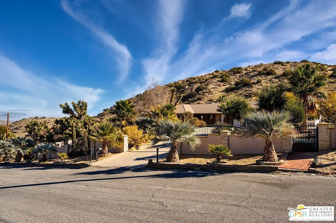 Unique dome house in Joshua Tree desert