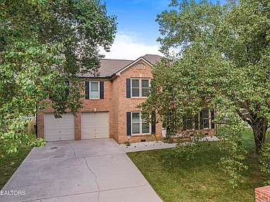 Unique dome house in Joshua Tree desert