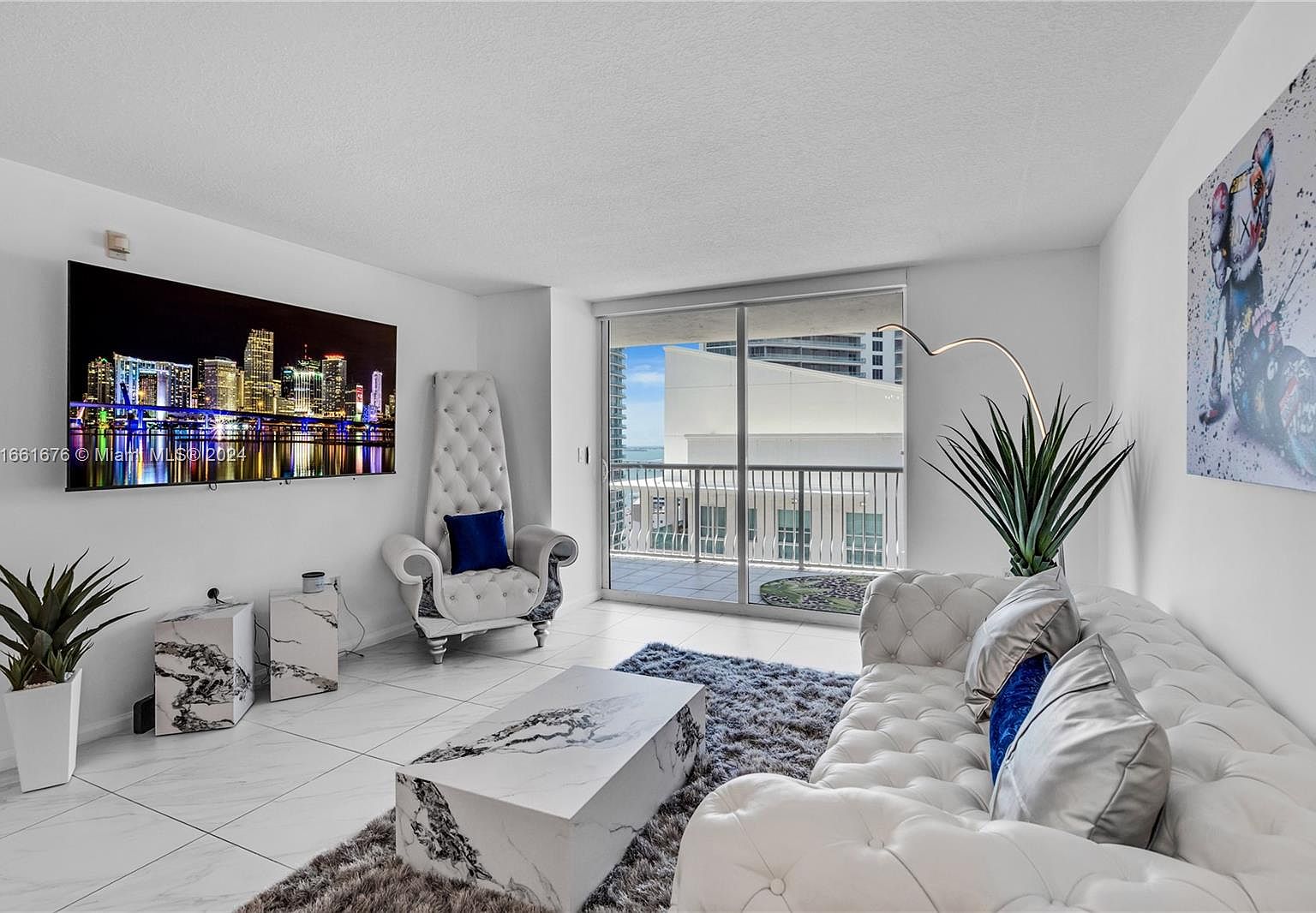 Unique dome house in Joshua Tree desert