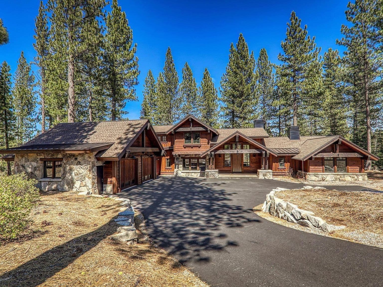 Short-term rental for sale at 12237 Pete Alvertson Dr, Truckee, CA, 96161