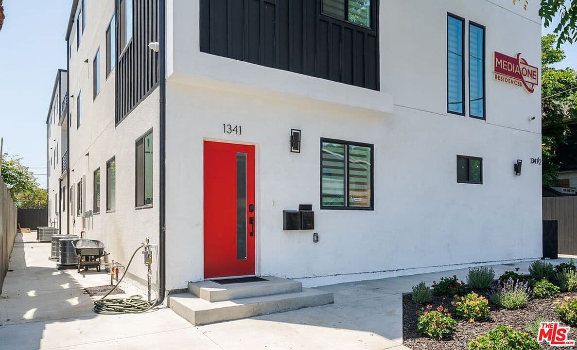 Short-term rental for sale at 1341 N Mariposa Ave, Los Angeles, CA, 90027