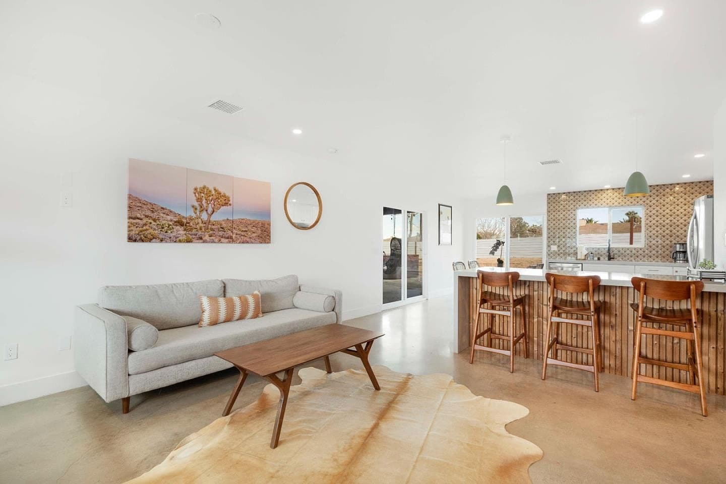 Short-term rental for sale at 7137 Hanford Ave, Yucca Valley, CA, 92284